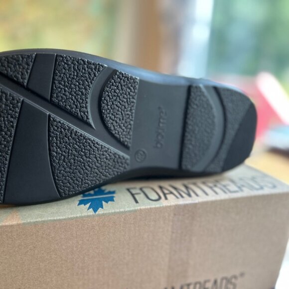 Biotime Orthotic Shoes with Memory Foam Inserts (size 9) - Picture 5 of 7